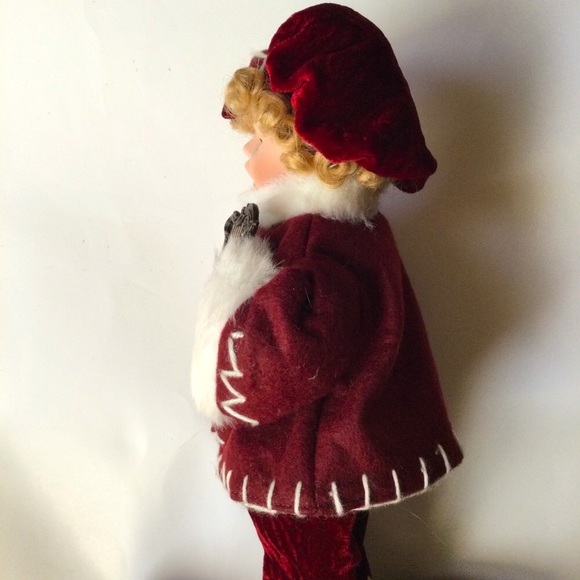 Christmas Caroler Porcelain Boy Doll 14" NWOT - Picture 4 of 5